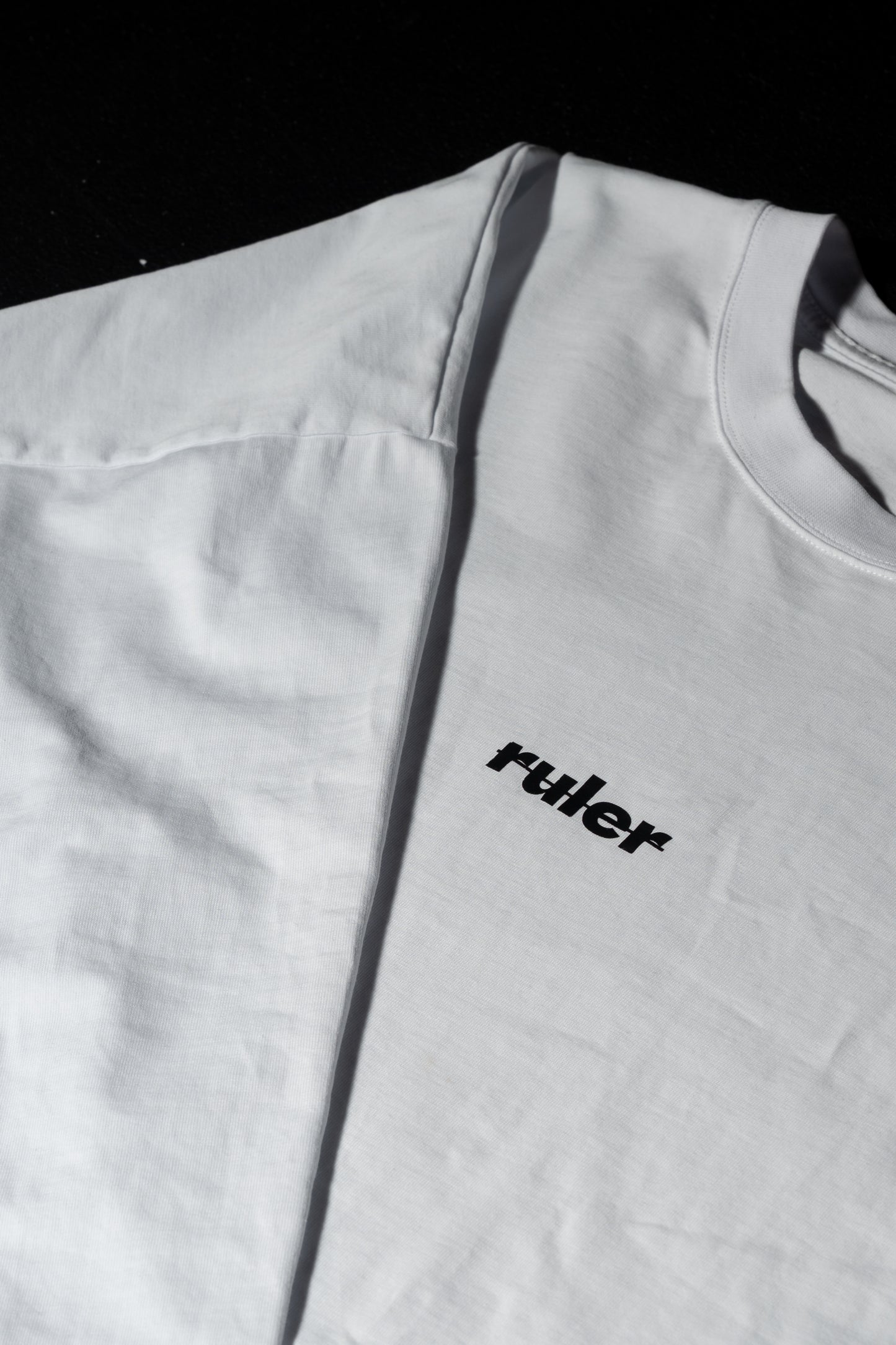 BOXY LONGSLEEVE RULER